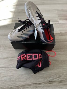 Adidas Predator Elite SG Football/Soccer Cleats in Light Gray with Black & Red